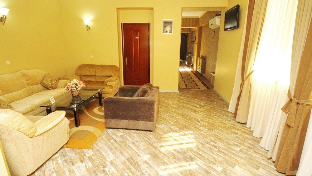 فندق بنتهاوس تبليسي المظهر الخارجي الصورة